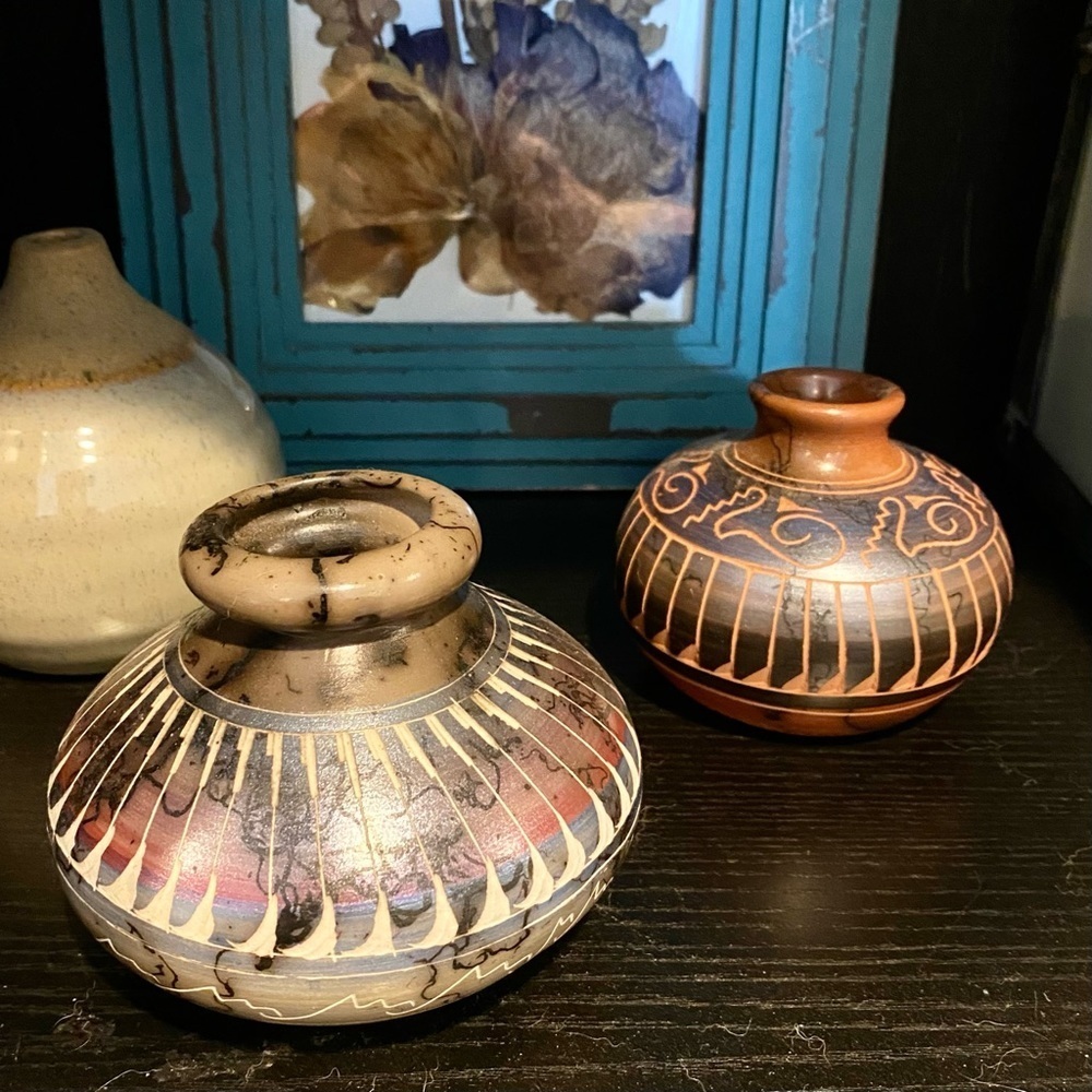 Navajo Horsehair handmade Pottery Tiny Vessels Artist Signed - 2 vases
